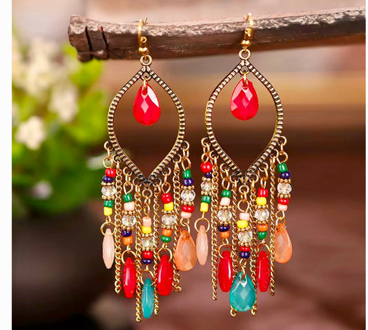 A Waterdrop Dangling Earrings