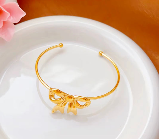 Bow Bangle Bracelet