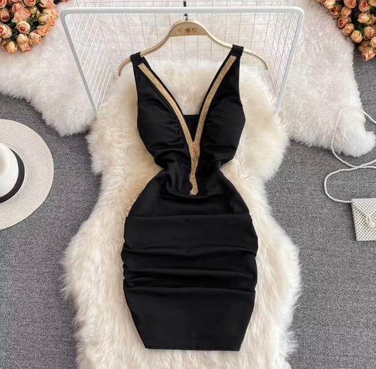 Black And Gold V-Neck Casual Dress