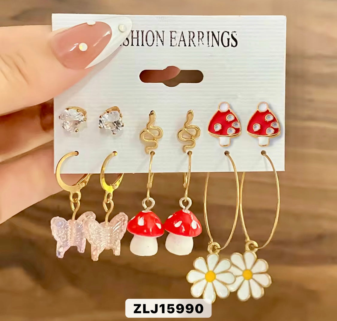 Gold High Fashion Earrings Set