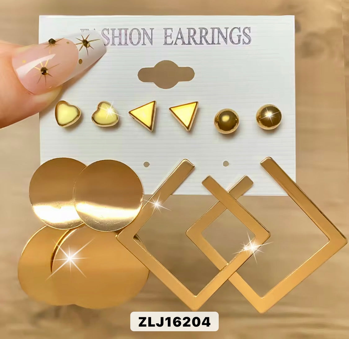 Gold High Fashion Earrings Set