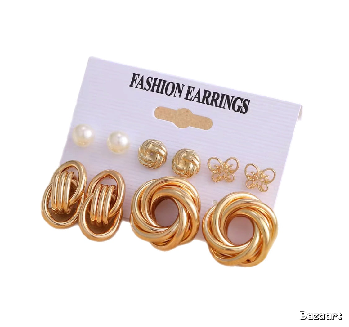 Gold High Fashion Earrings Set